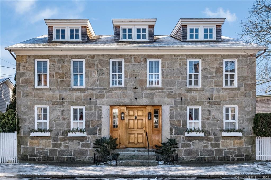13 Elm Street Stonington CT 06378