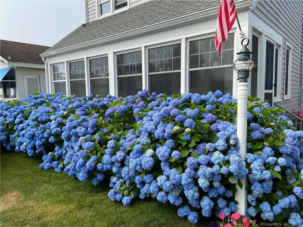29 Gates Road Old Saybrook CT 06475