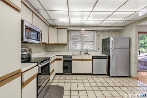 34 Belleview Drive Derby CT 06418