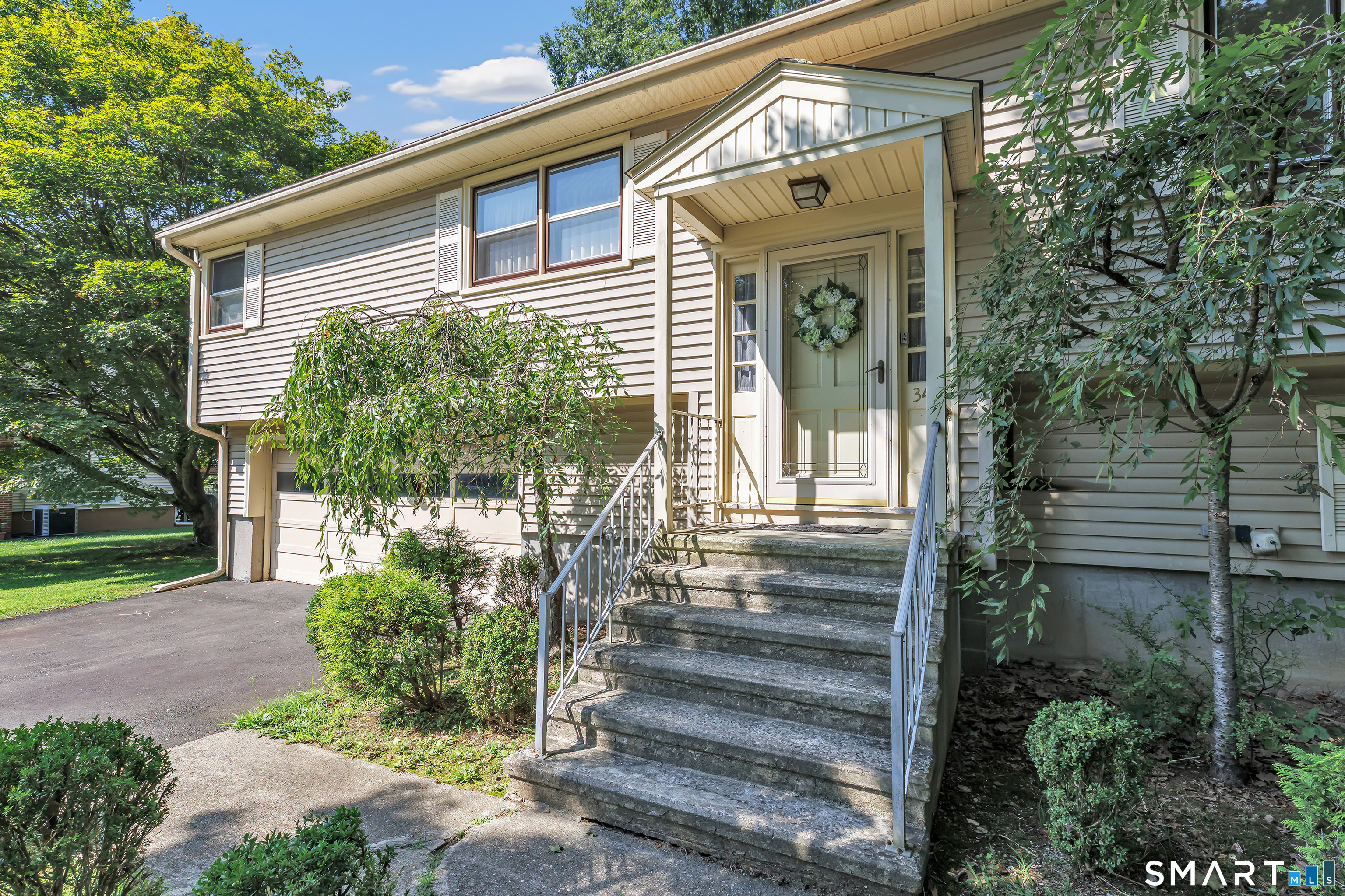 34 Belleview Drive Derby CT 06418