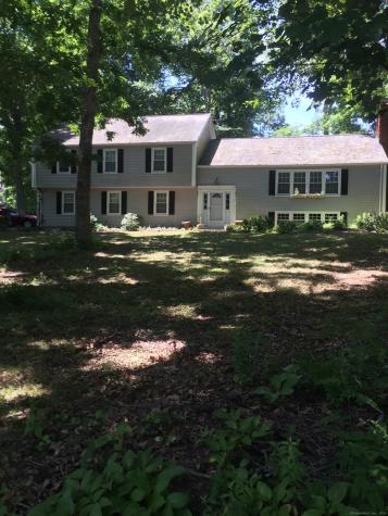 8 Dogwood Lane Norwich CT 06360
