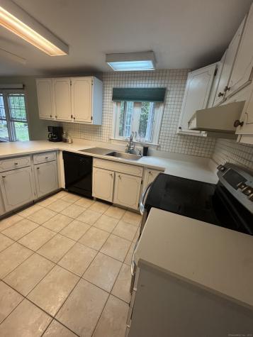 8 Dogwood Lane Norwich CT 06360