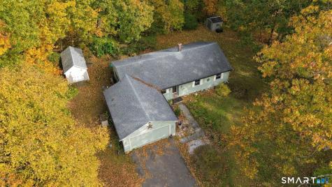 24 Raymond Road East Hampton CT 06424