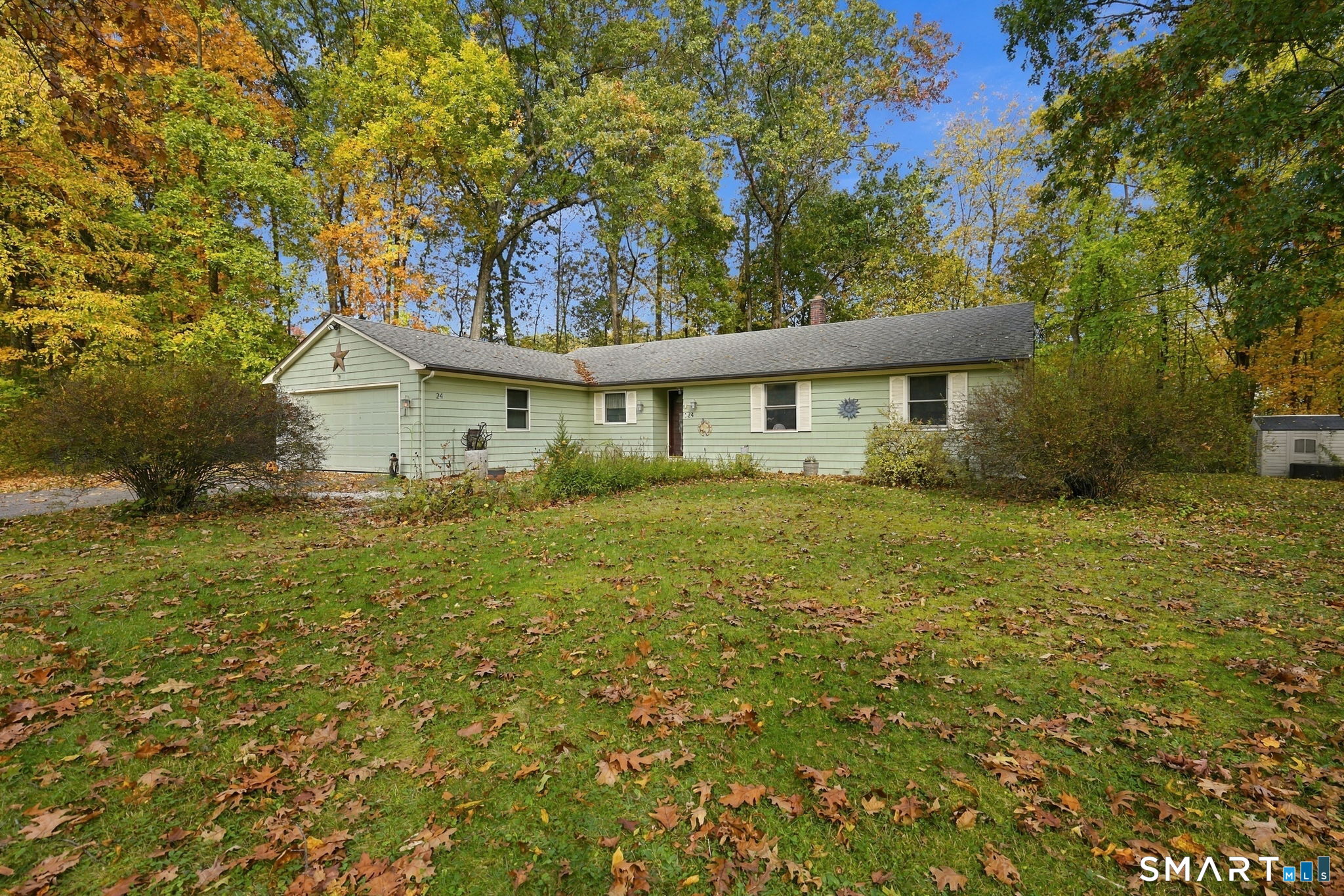 24 Raymond Road East Hampton CT 06424