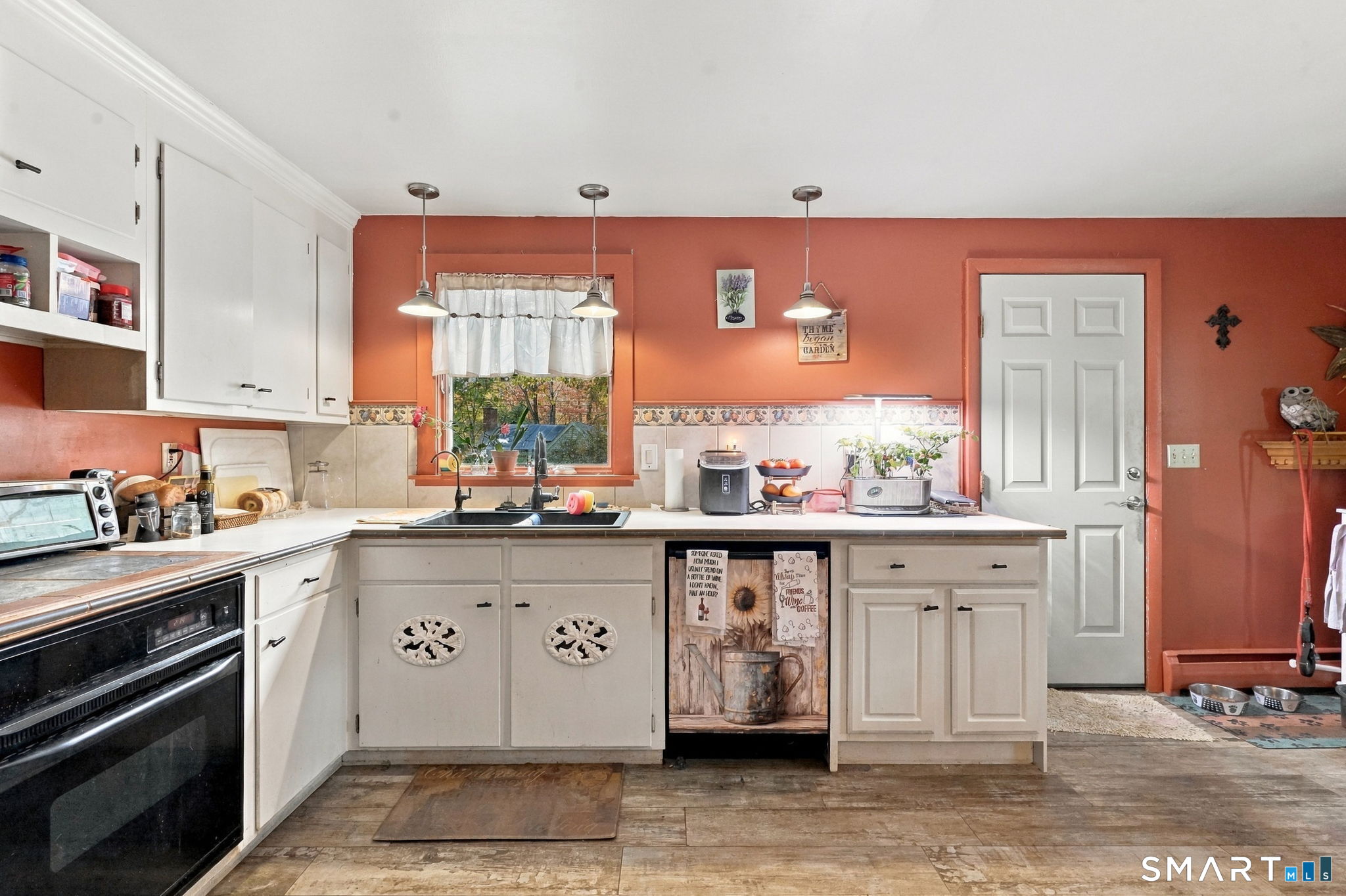 24 Raymond Road East Hampton CT 06424