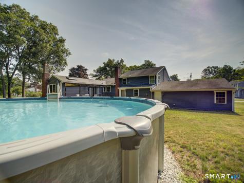34 Roberta Road North Haven CT 06473
