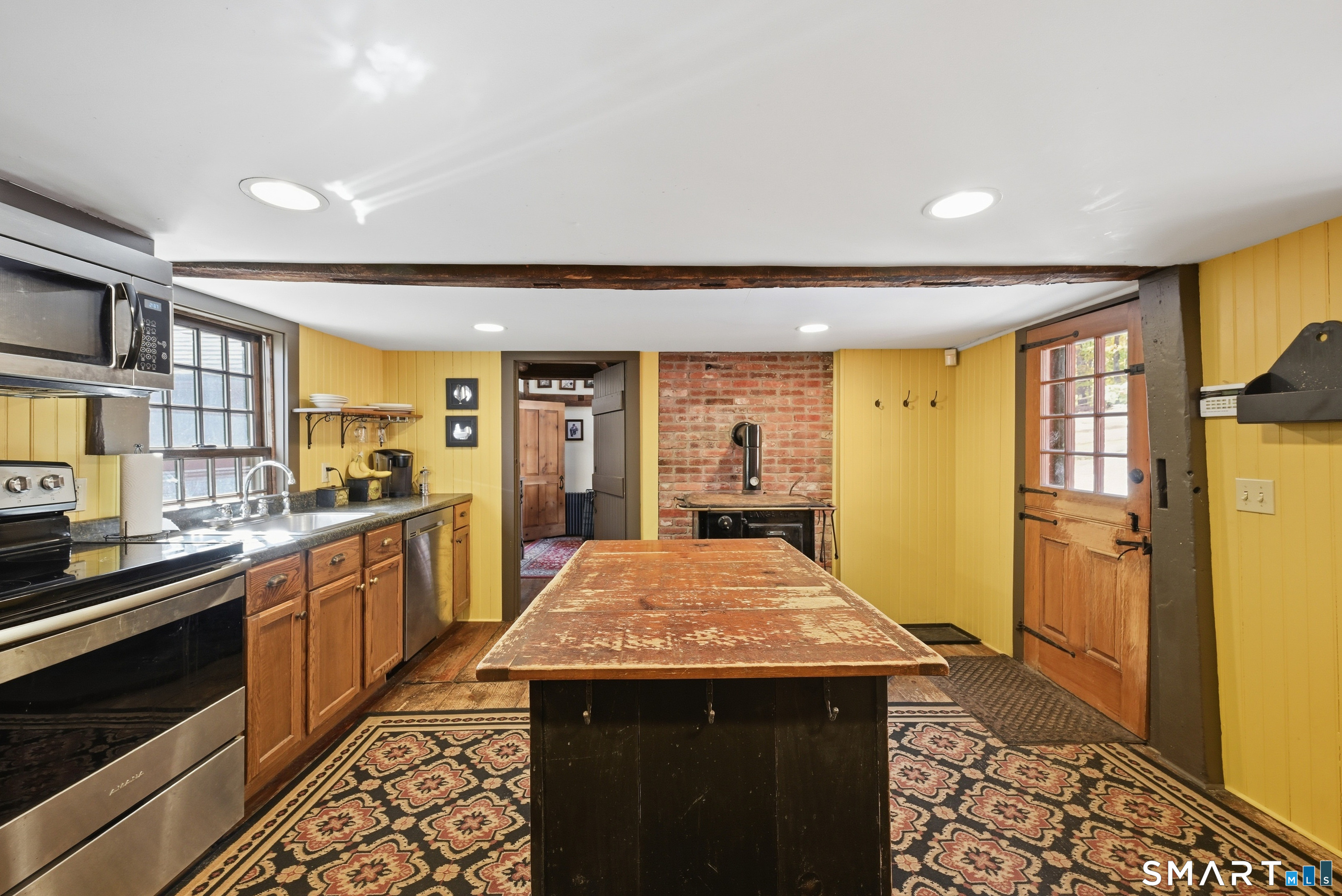 75 Bruning Road New Hartford CT 06057