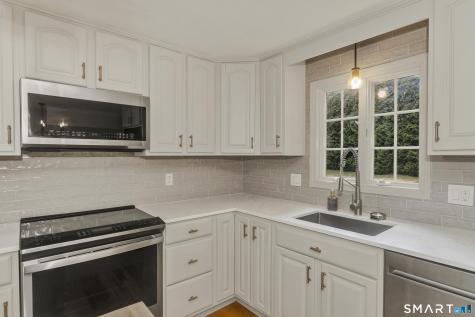 16 Coolidge Drive Enfield CT 06082