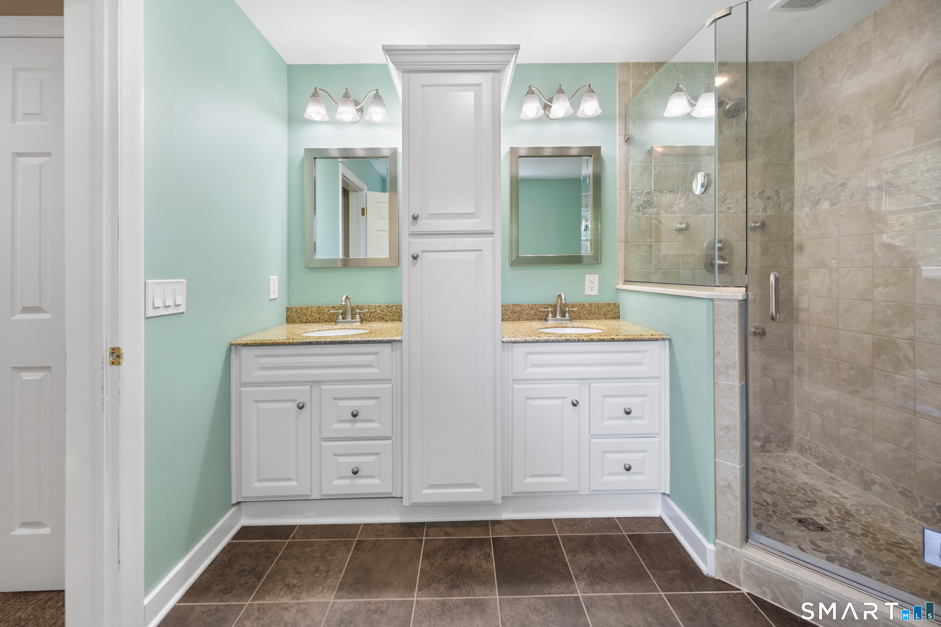 43 Hawthorne Drive Cheshire CT 06410