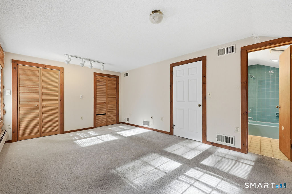 334 Goose Lane Coventry CT 06238