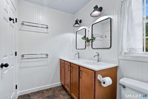 20 Park Drive Chaplin CT 06235