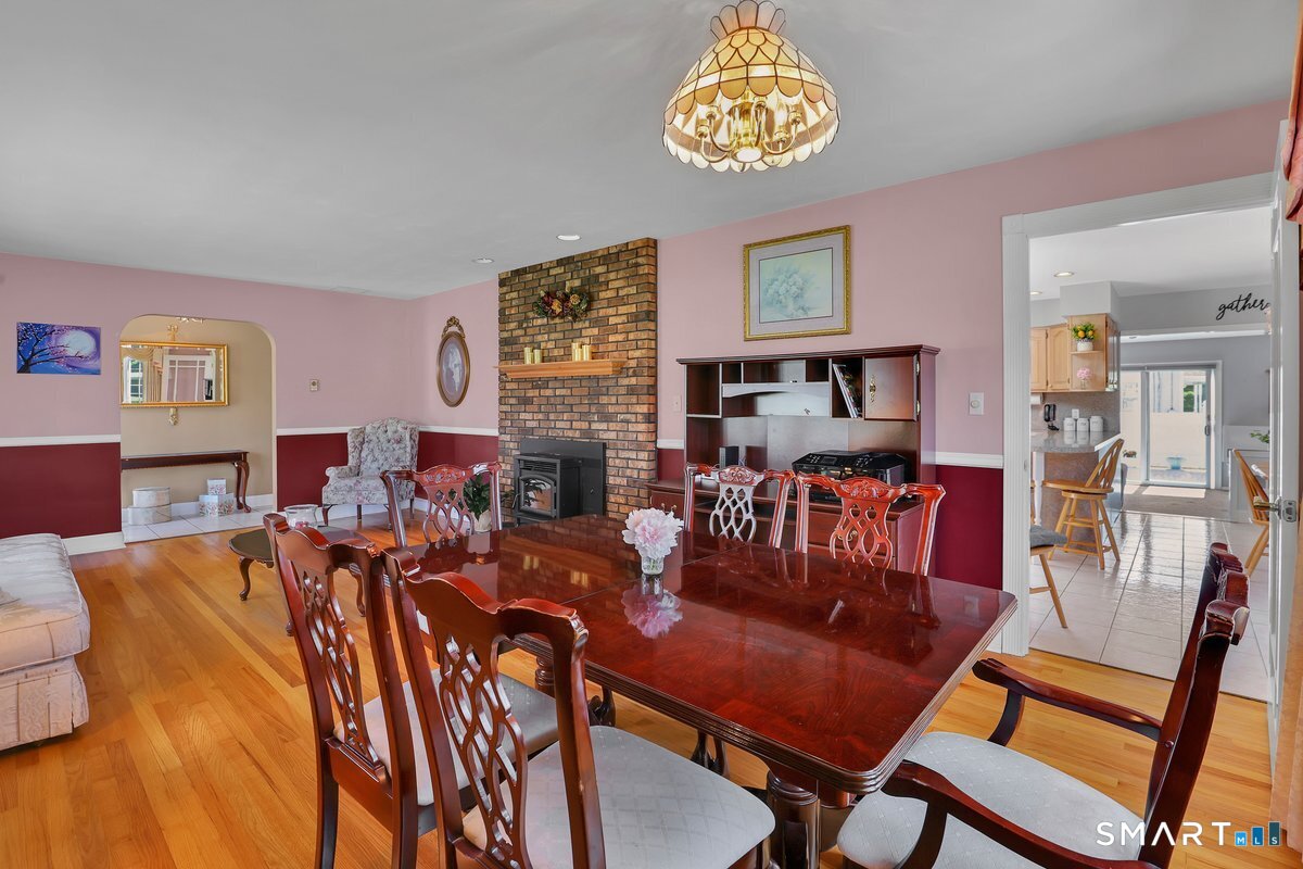 7 Alanby Drive Meriden CT 06451
