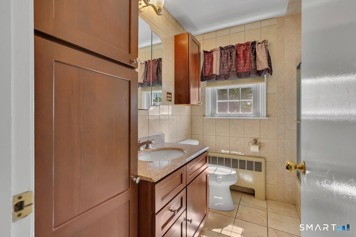 7 Alanby Drive Meriden CT 06451