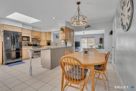 7 Alanby Drive Meriden CT 06451
