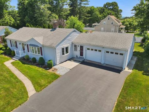 7 Alanby Drive Meriden CT 06451