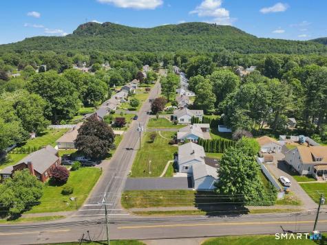 7 Alanby Drive Meriden CT 06451