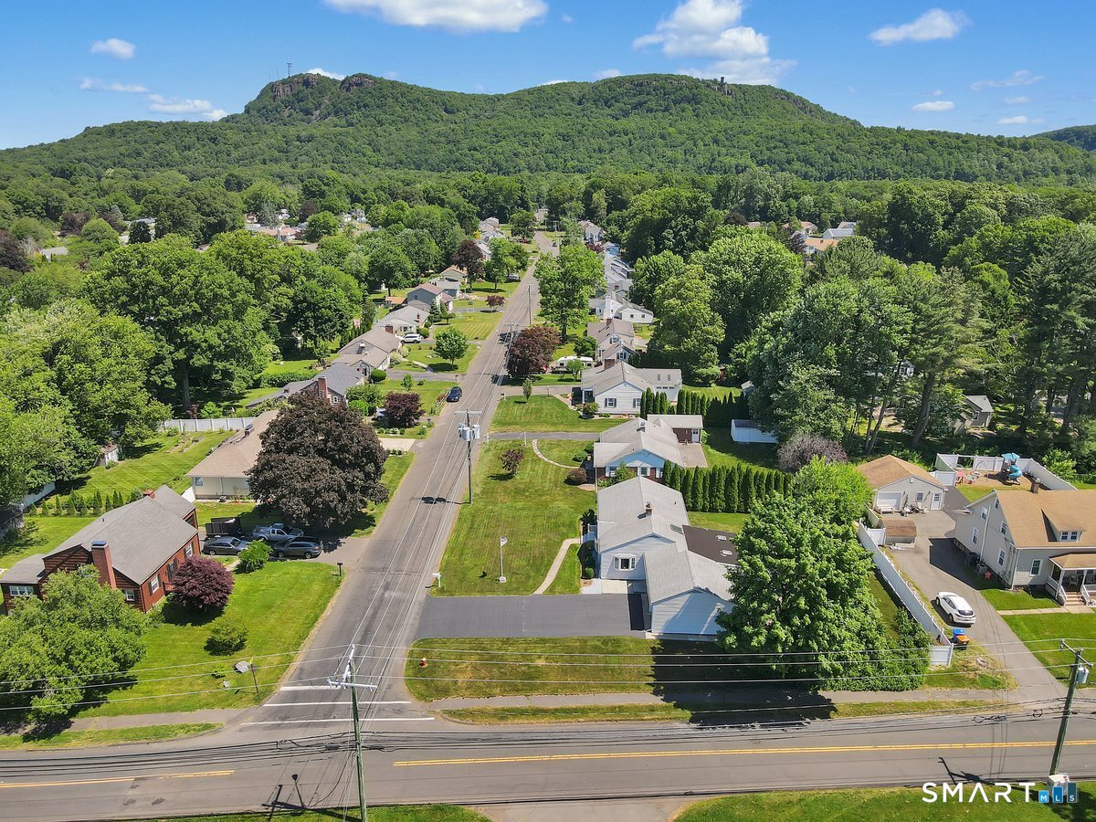 7 Alanby Drive Meriden CT 06451
