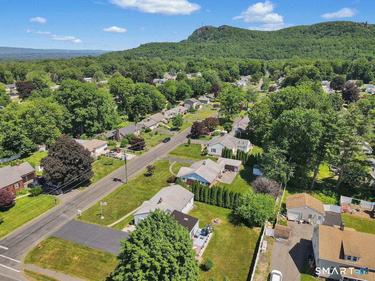 7 Alanby Drive Meriden CT 06451