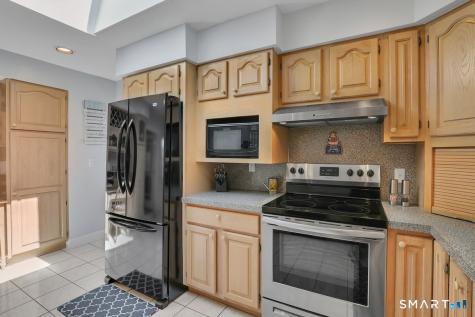 7 Alanby Drive Meriden CT 06451