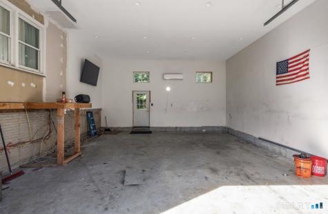 15 Carriage Drive Clinton CT 06413