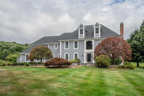 3 Woodchuck Hill Road Simsbury CT 06092