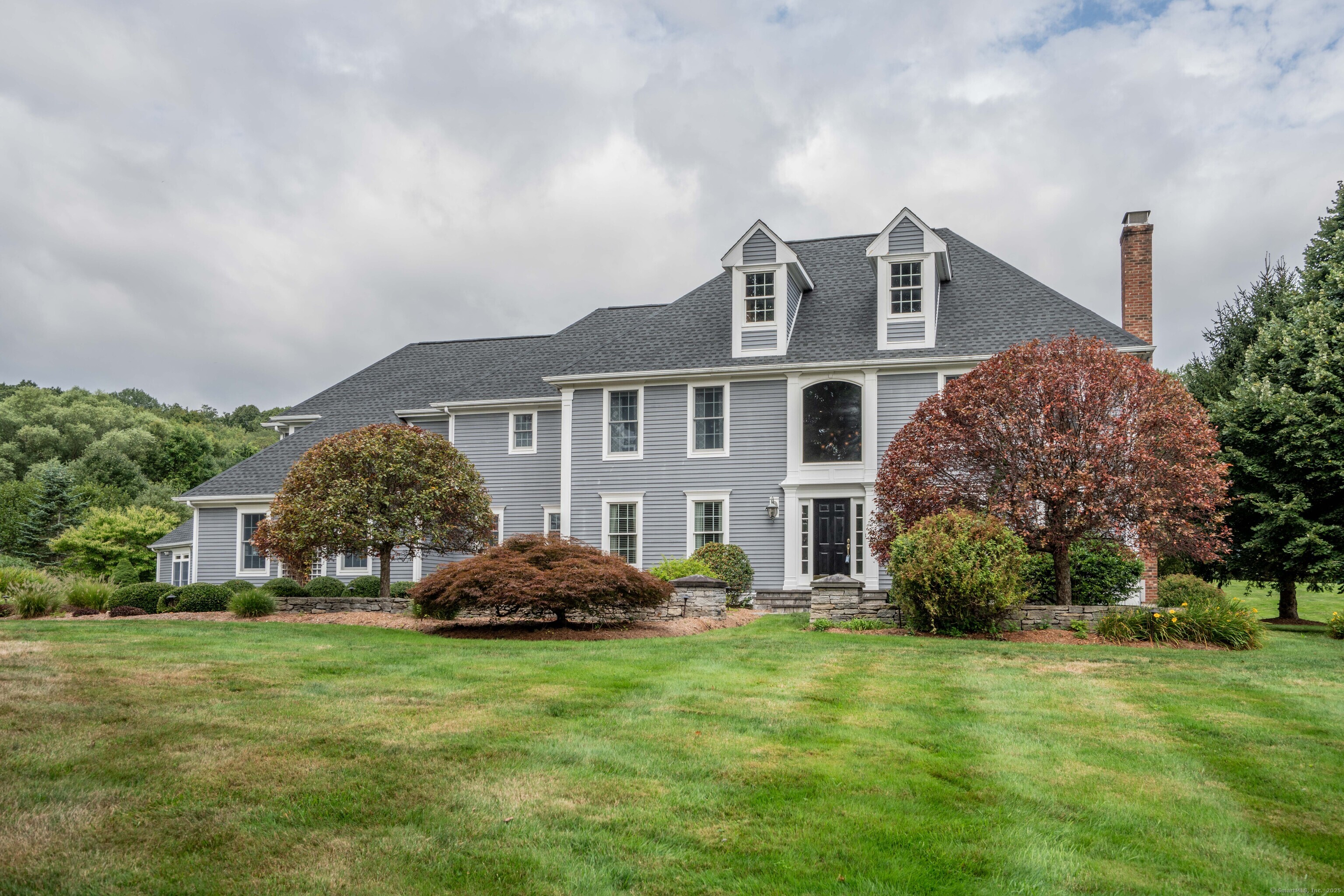 3 Woodchuck Hill Road Simsbury CT 06092