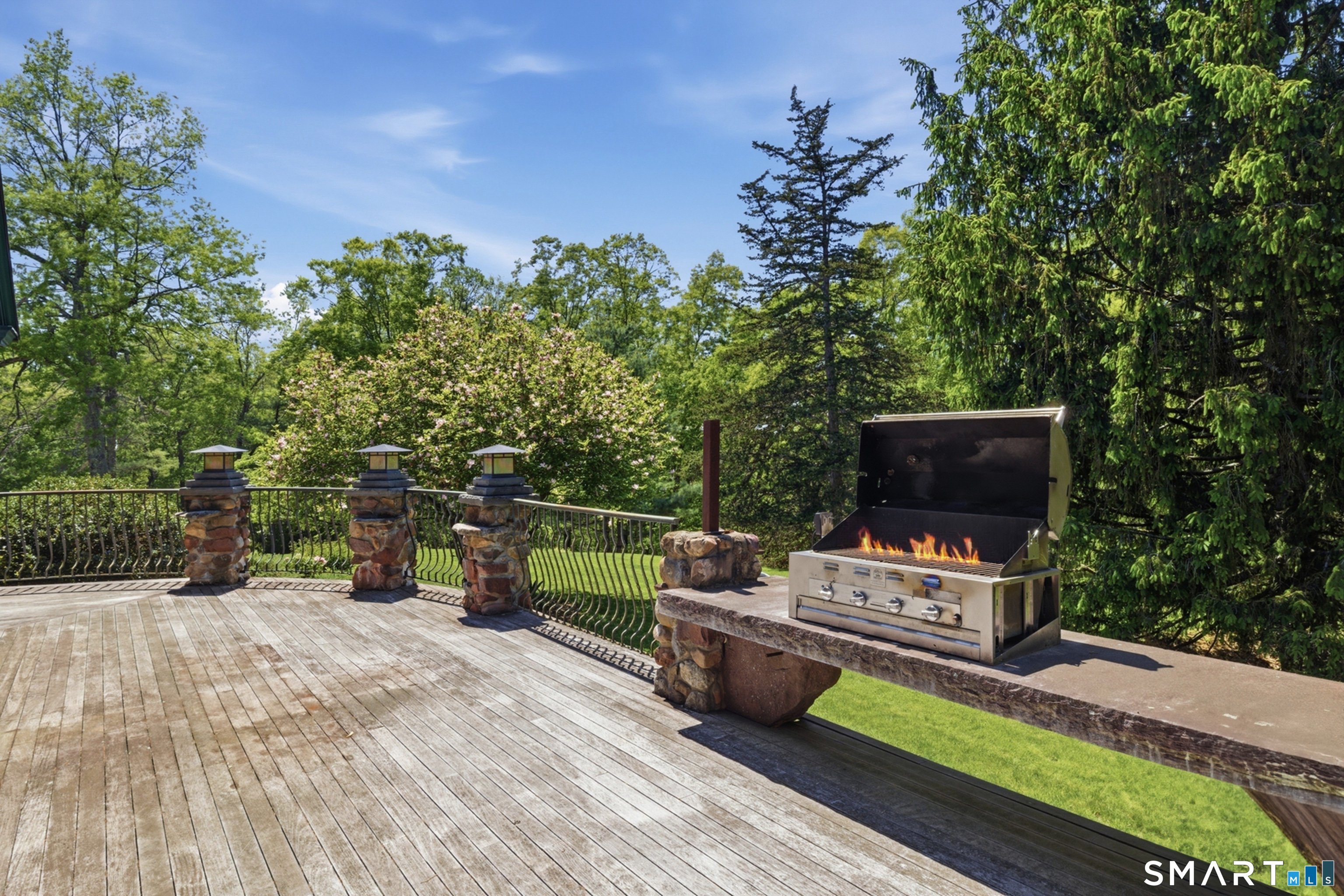 2 Quarry Road Simsbury CT 06070