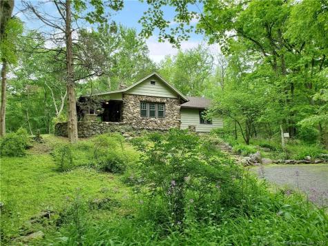 101 Old Stagecoach Road Redding CT 06896