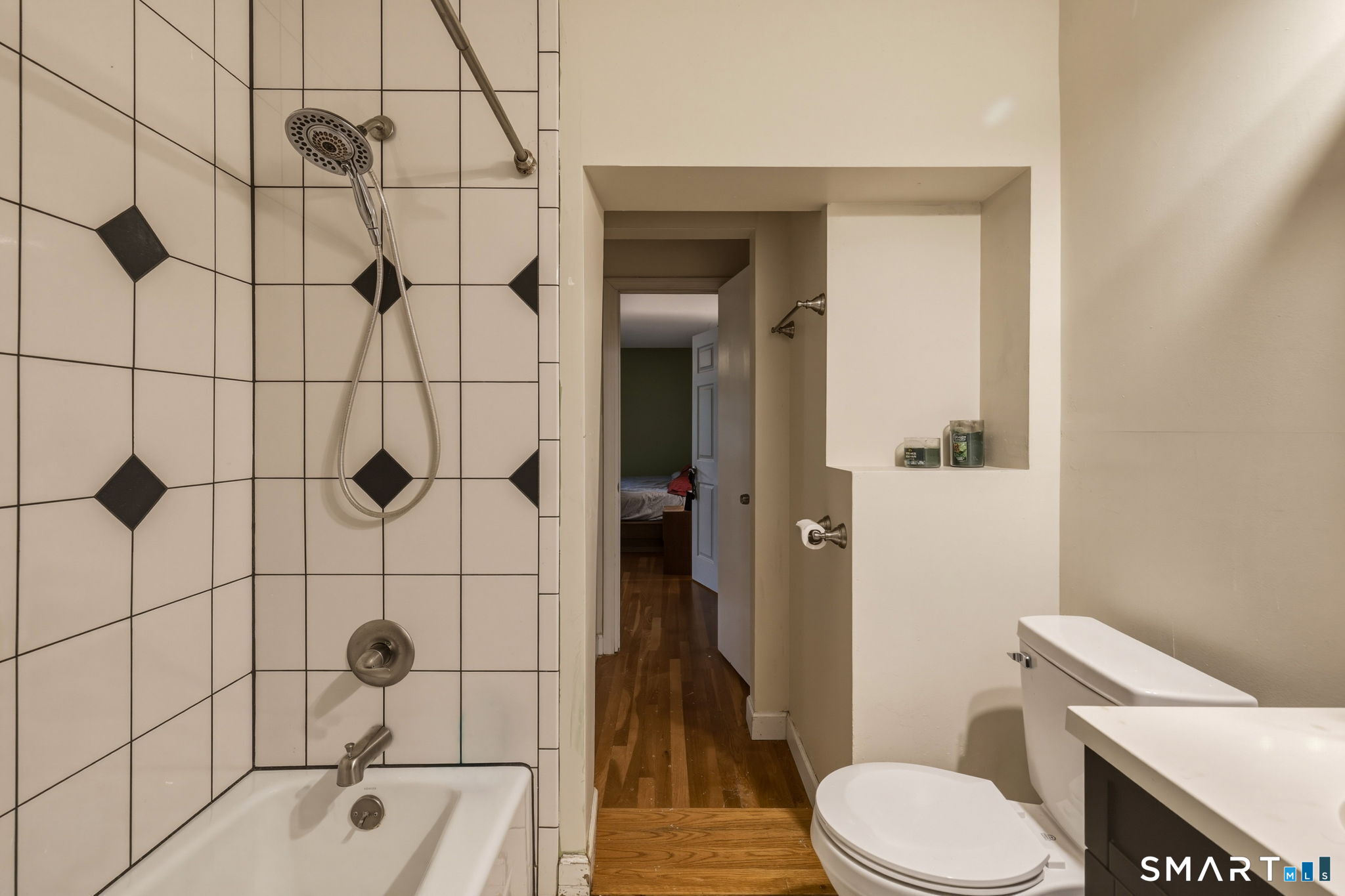 8 Washington Circle Farmington CT 06085