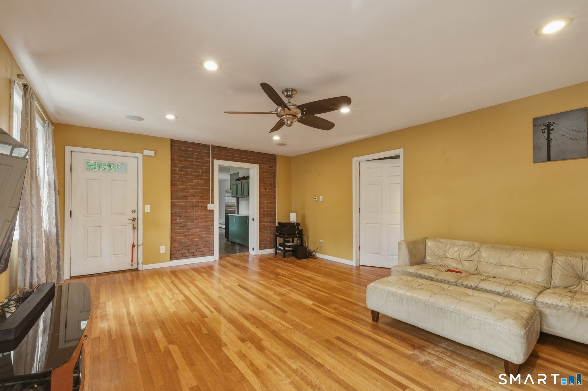 8 Washington Circle Farmington CT 06085