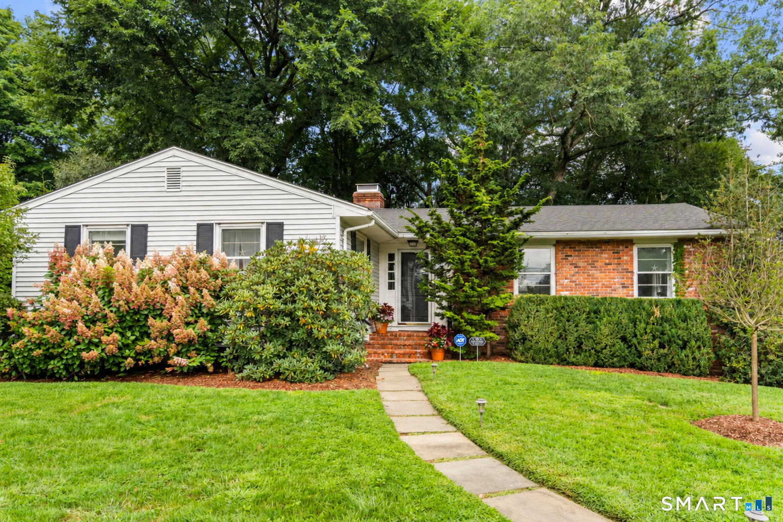 111 Casmir Drive Fairfield CT 06825