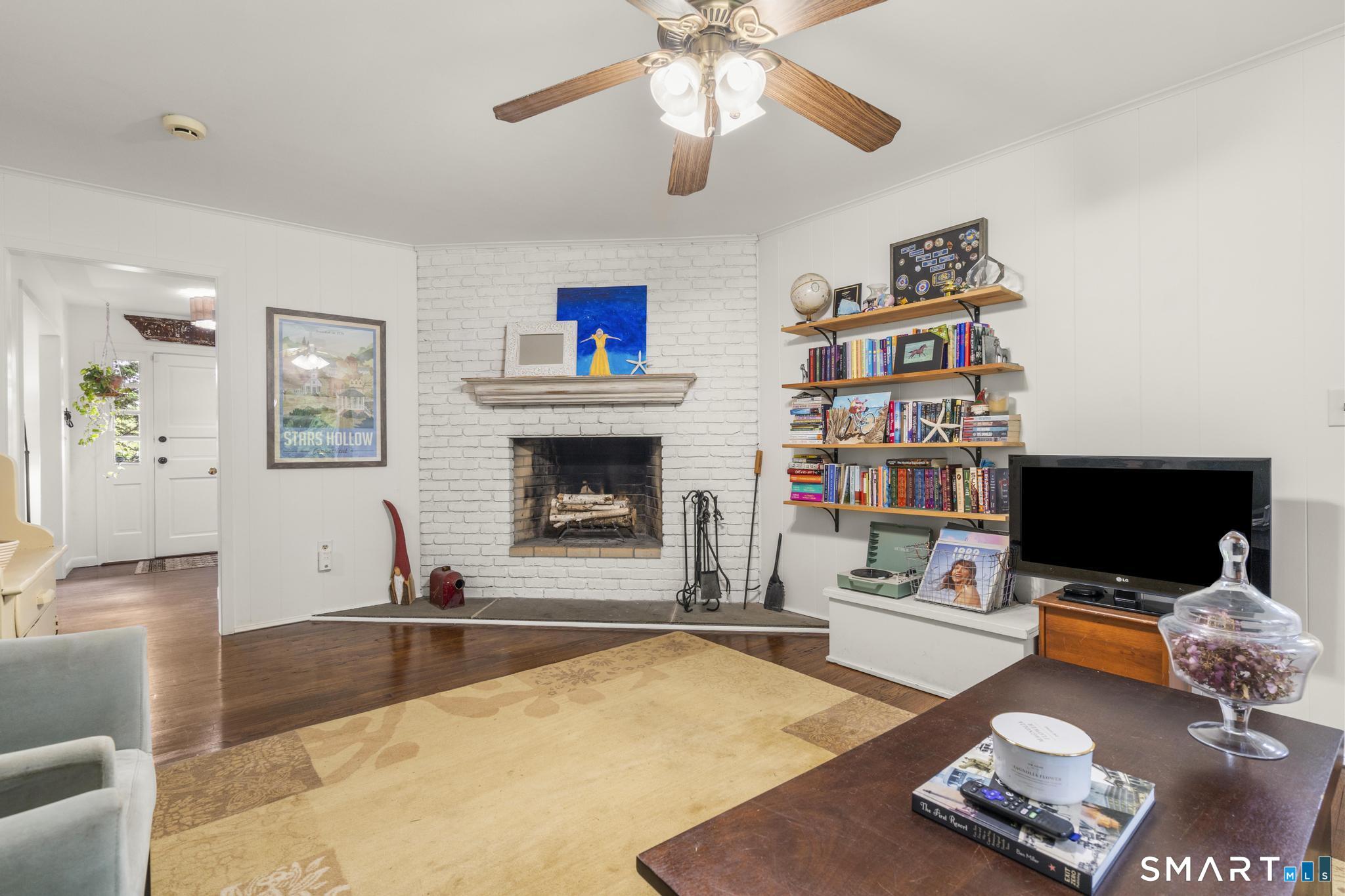 111 Casmir Drive Fairfield CT 06825