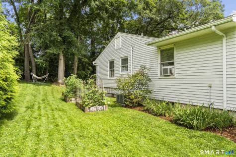 111 Casmir Drive Fairfield CT 06825