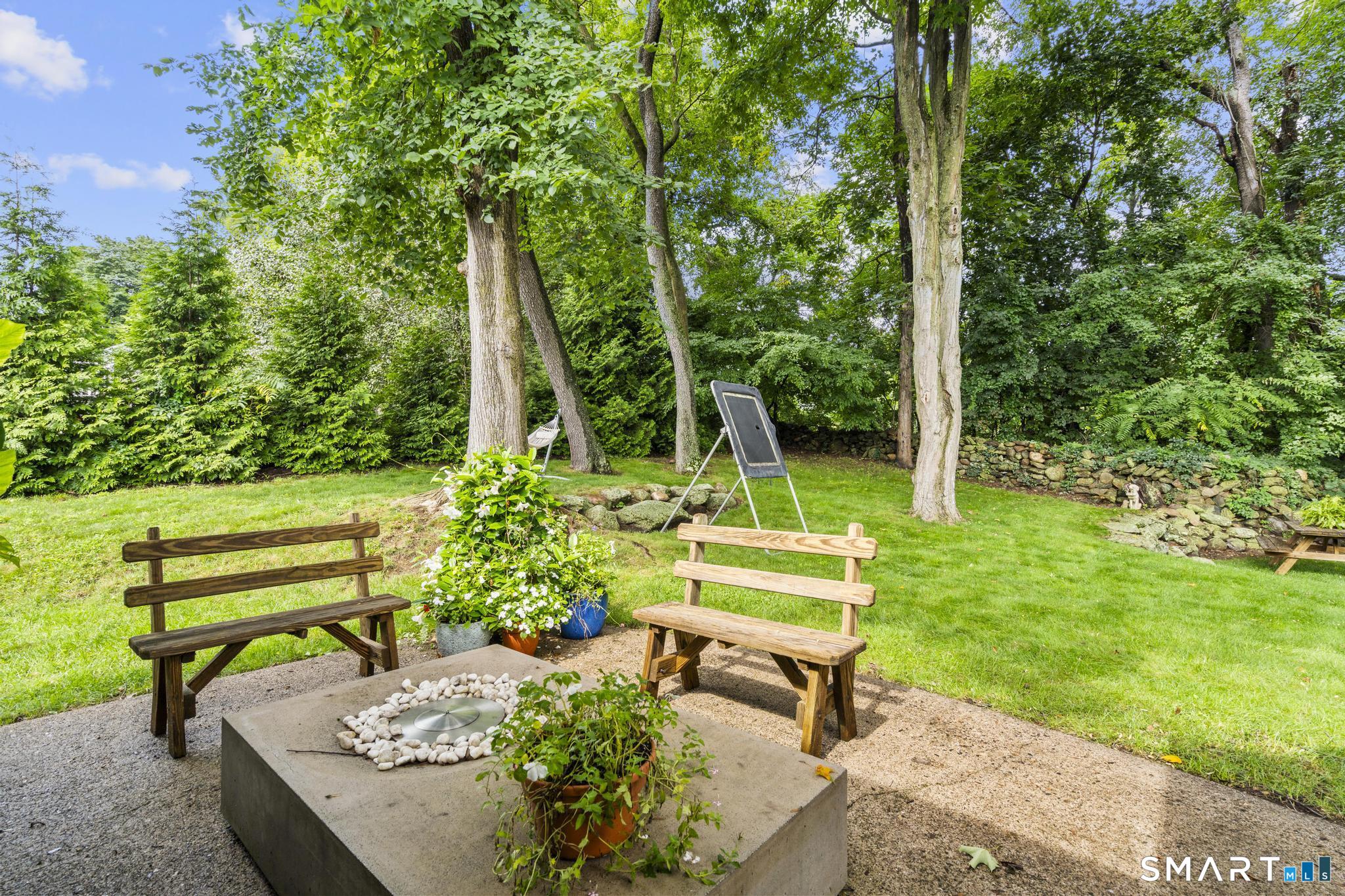 111 Casmir Drive Fairfield CT 06825