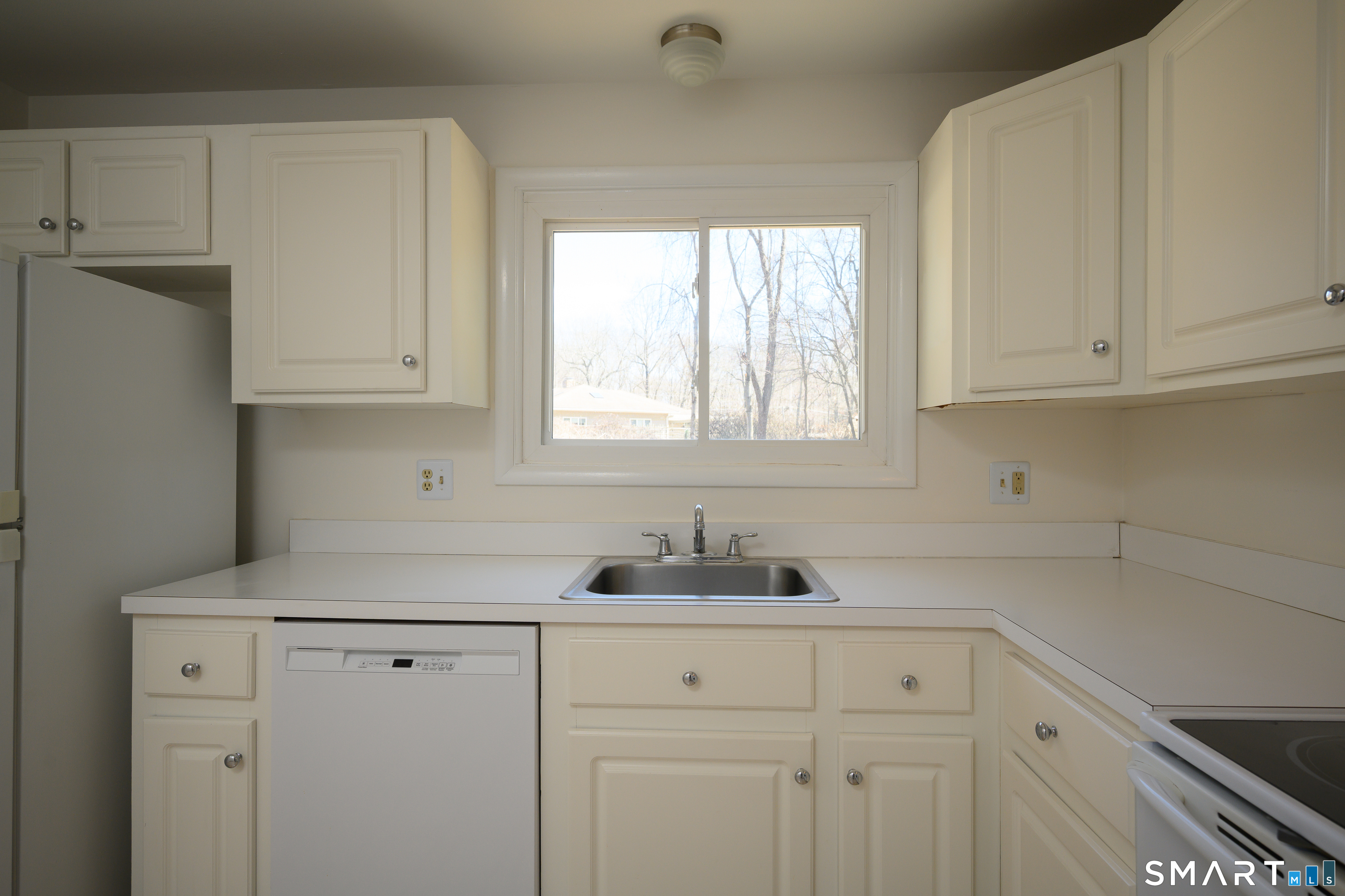 11 North Hearthstone Drive Bethel CT 06801