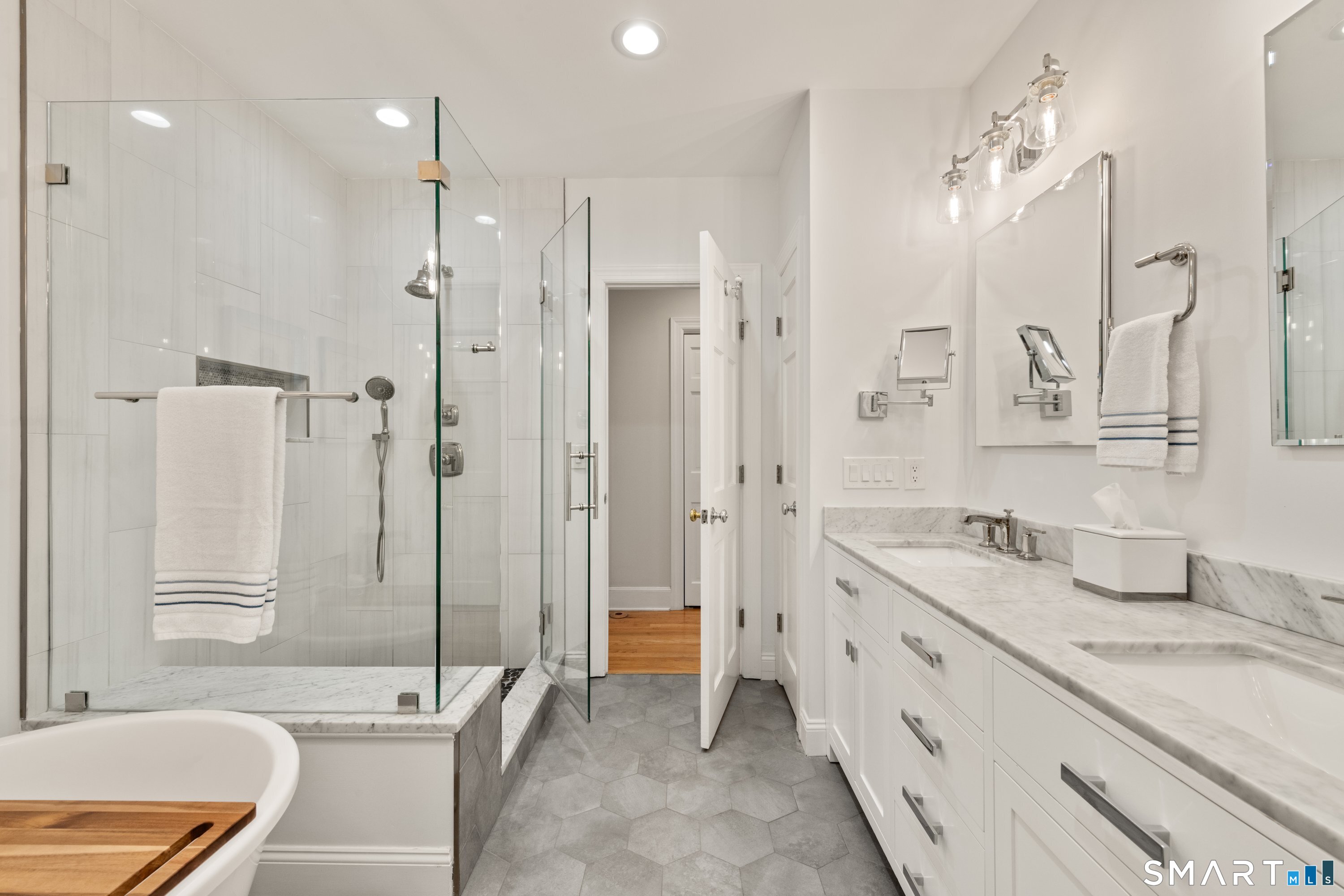 85 Osborne Place Fairfield CT 06890