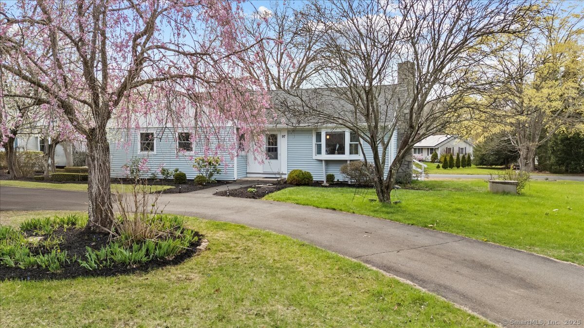 97 Mungertown Road Madison CT 06443