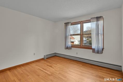 129 Dowd Avenue Canton CT 06019