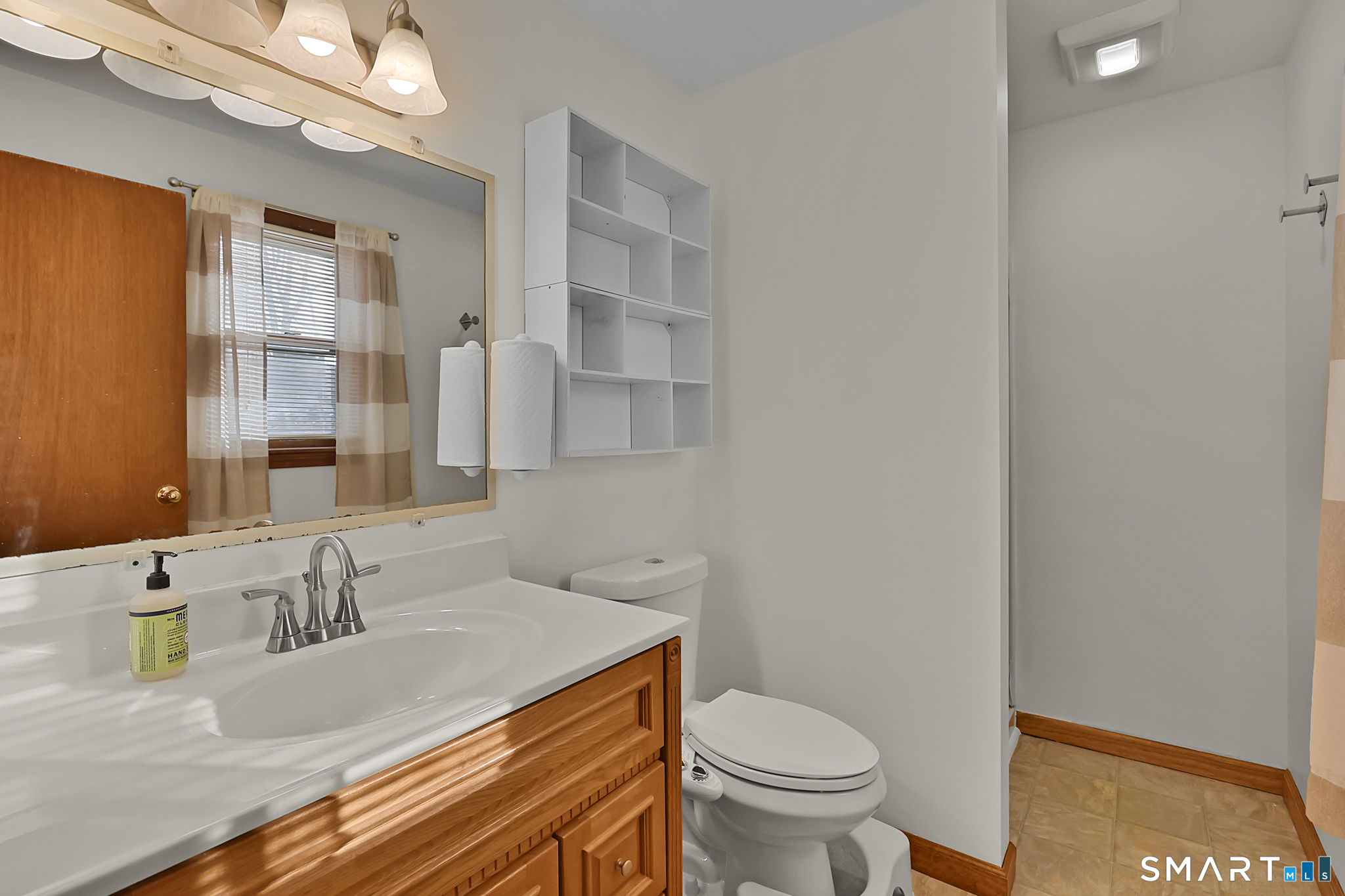 129 Dowd Avenue Canton CT 06019
