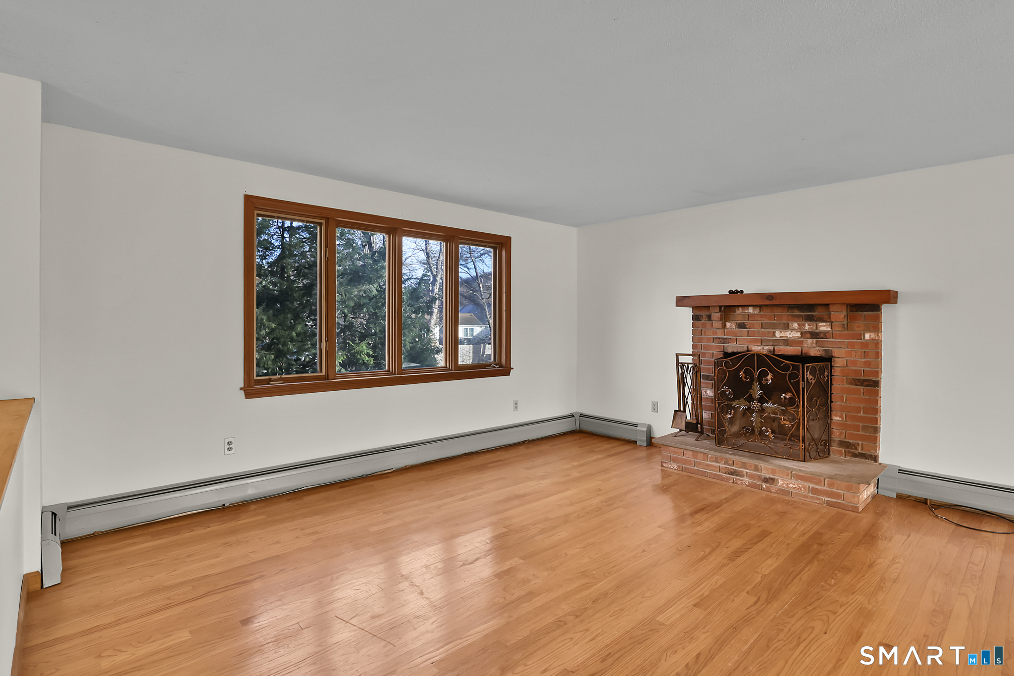 129 Dowd Avenue Canton CT 06019