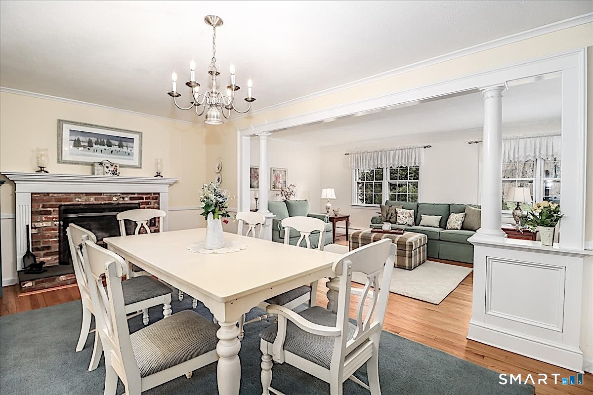 3 Hawthorne Hill Road Newtown CT 06470