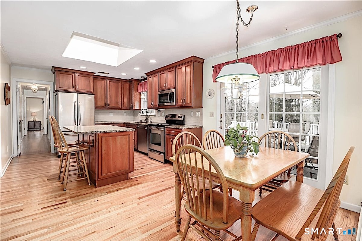 3 Hawthorne Hill Road Newtown CT 06470