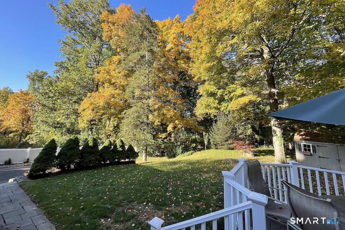 3 Hawthorne Hill Road Newtown CT 06470