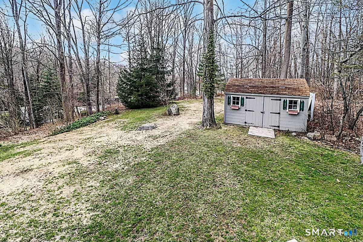 3 Hawthorne Hill Road Newtown CT 06470