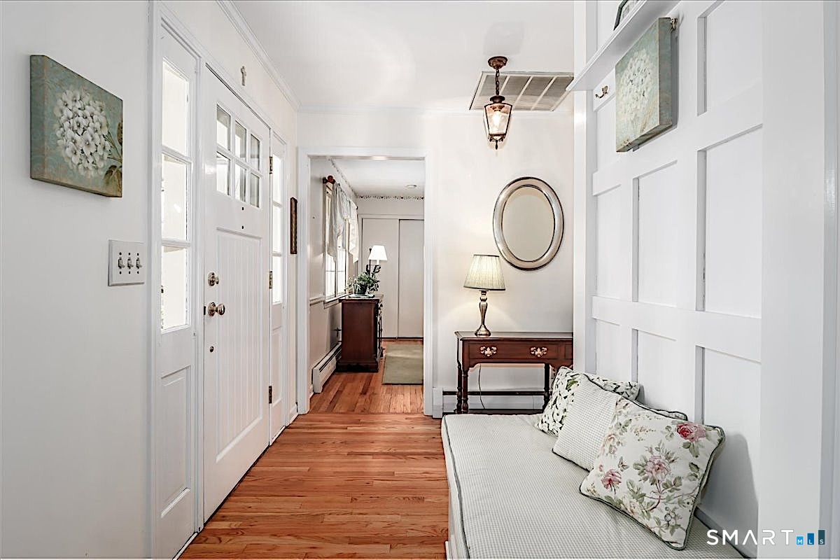 3 Hawthorne Hill Road Newtown CT 06470