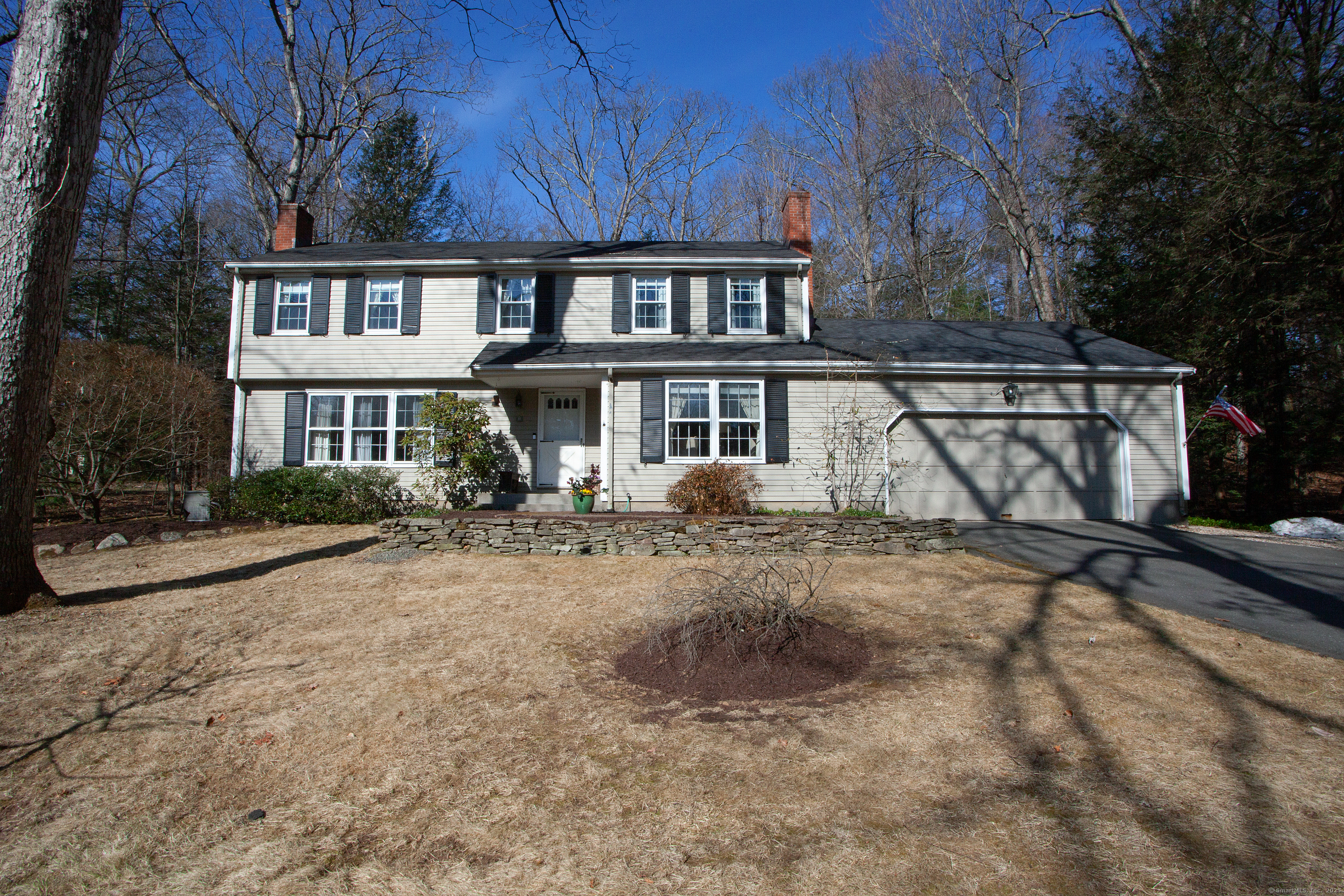 11 Surry Circle Simsbury CT 06070