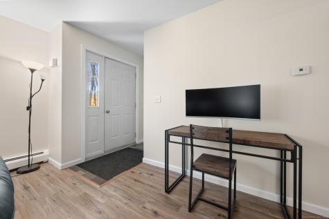 376 West Road Colchester CT 06415