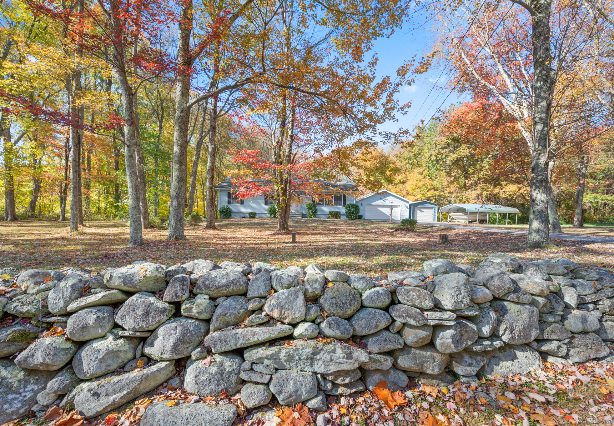 376 West Road Colchester CT 06415