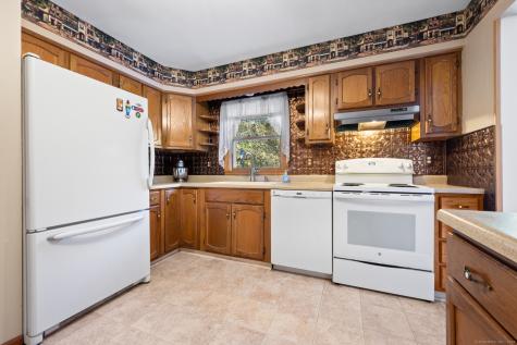 376 West Road Colchester CT 06415