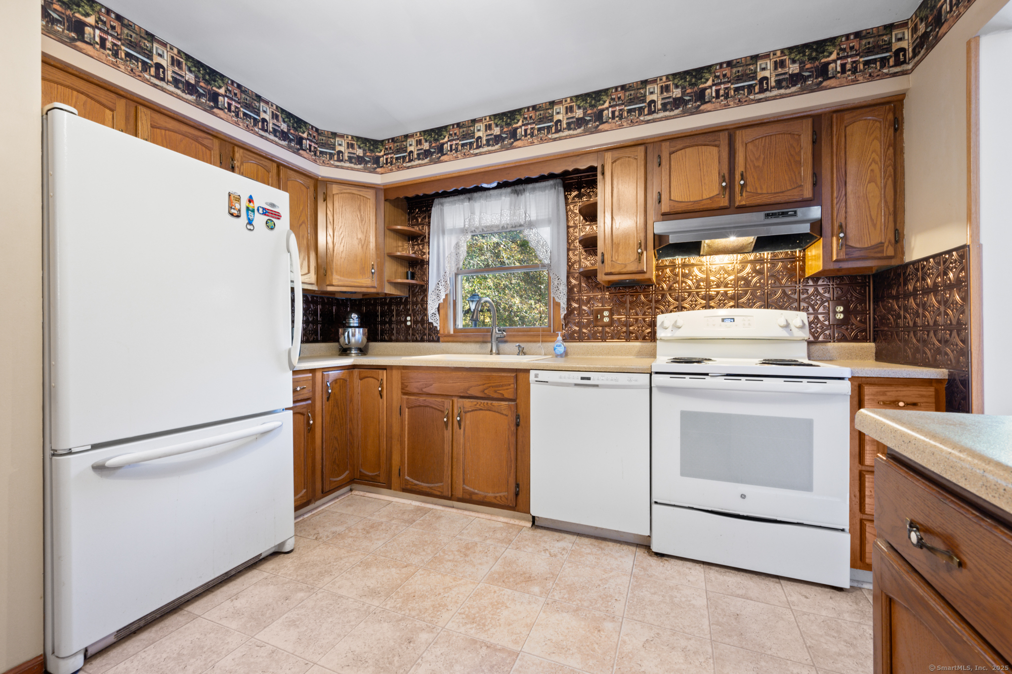 376 West Road Colchester CT 06415